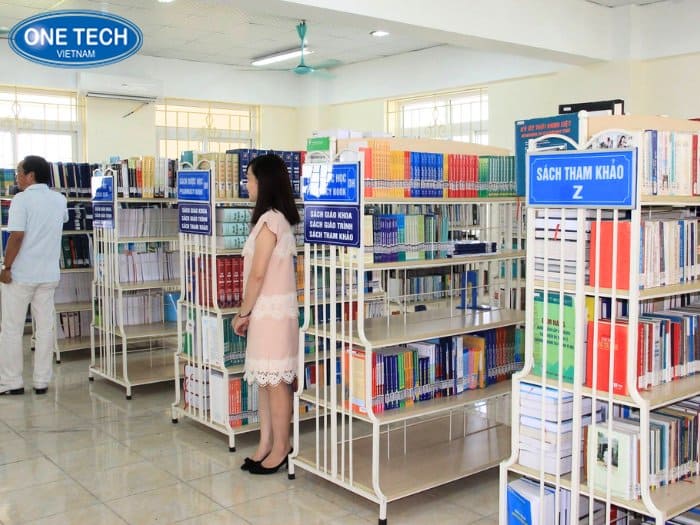 Kệ sách khung sắt mặt gỗ 