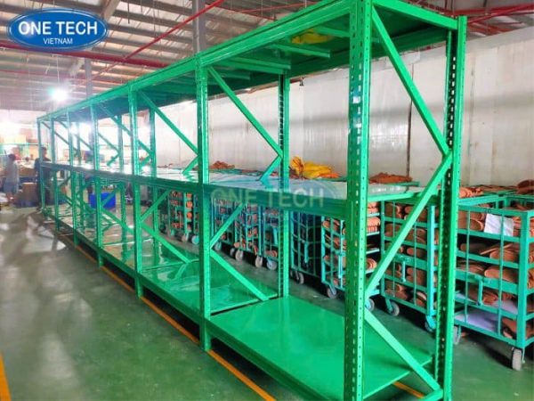 Kệ trung tải nối tiếp màu xanh