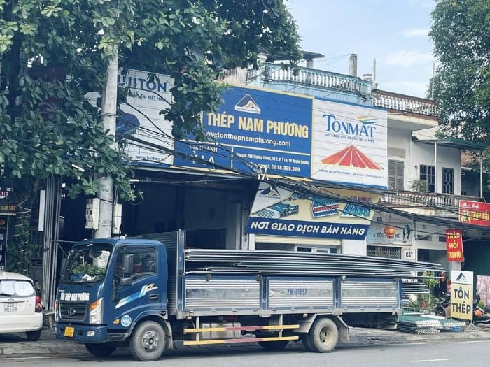 Thuê mặt bằng và cải tạo