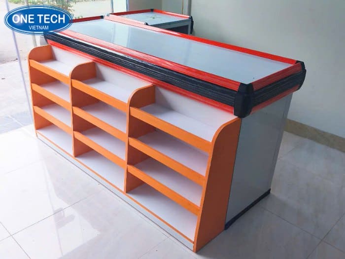 Bàn thanh toán bằng kim loại
