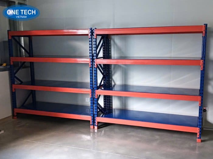 Kệ kho hạng trung 200kg/tầng
