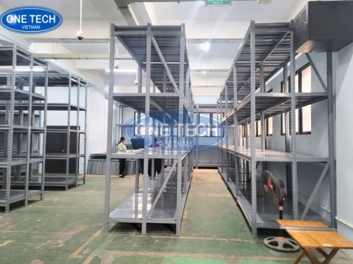 Kệ kho hạng trung 6 chân