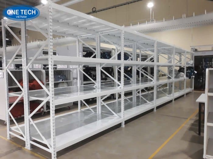 Kệ trung tải tại Ninh Bình màu trắng