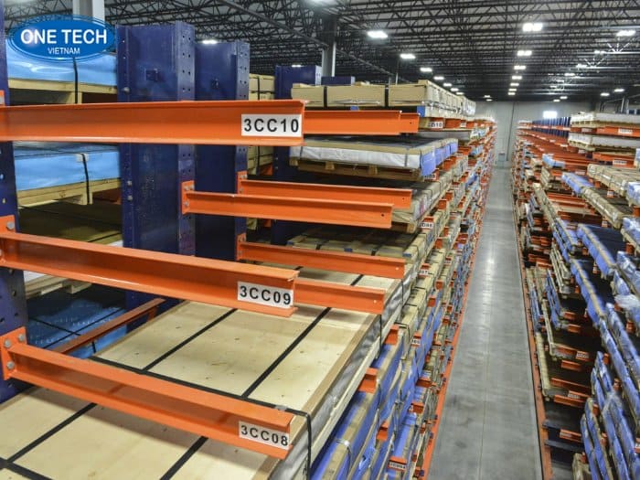 Kinh nghiệm chọn kệ để tấm thép chất lượng