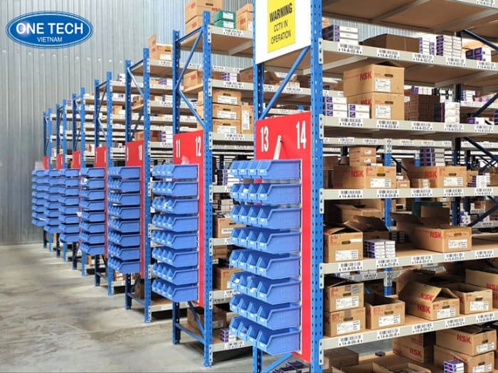 Kinh nghiệm mua kệ kho ngành công nghiệp ô tô