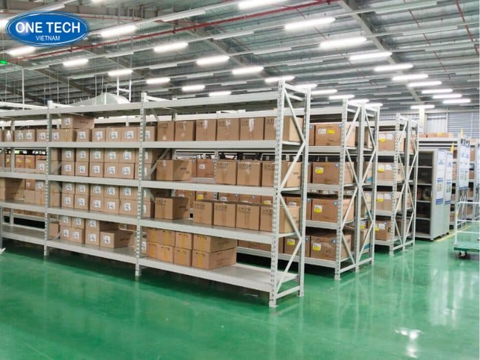 Tải trọng kệ kho hạng trung 