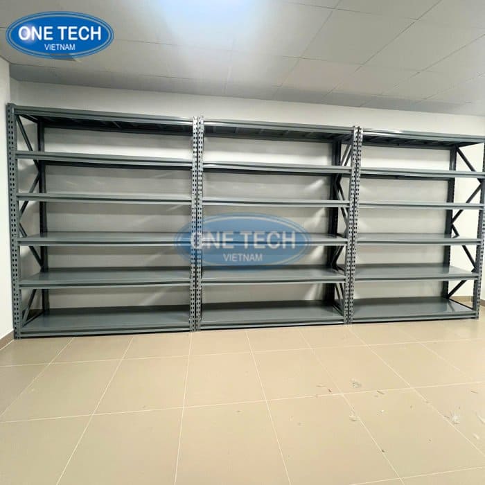 Kệ trung tải thiết kế 6 tầng sát tường