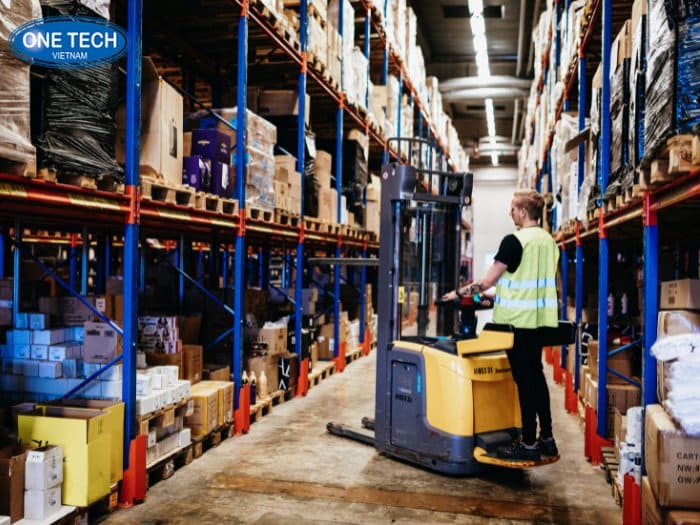 Thanh lý kệ công nghiệp độ mới đến 90% 
