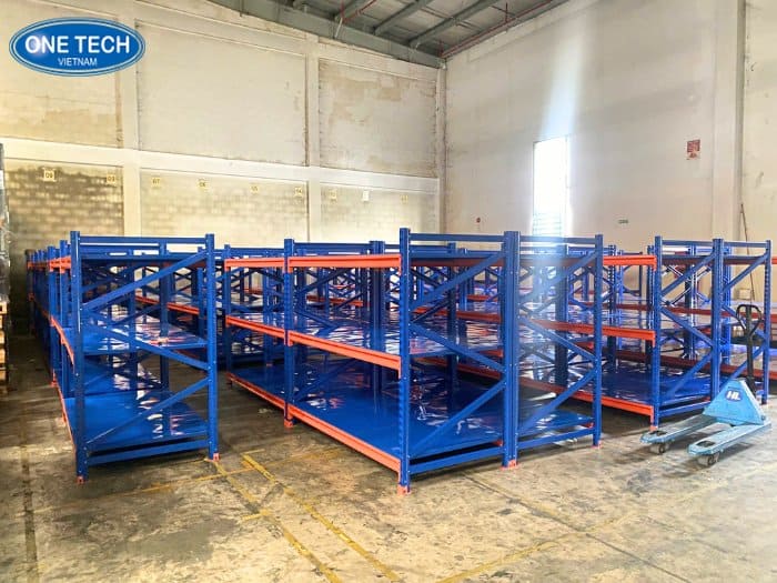 Kệ 3 tầng chắc chắn