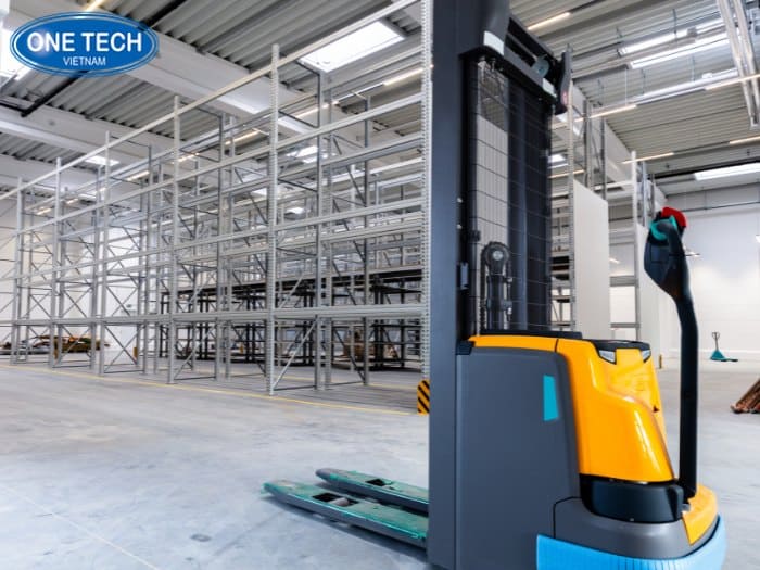 Báo giá thi công kệ công nghiệp ở Hà Nội