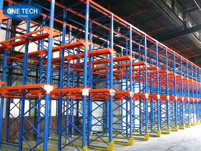 Kệ Drive In tối ưu diện tích kho lên đến 80%