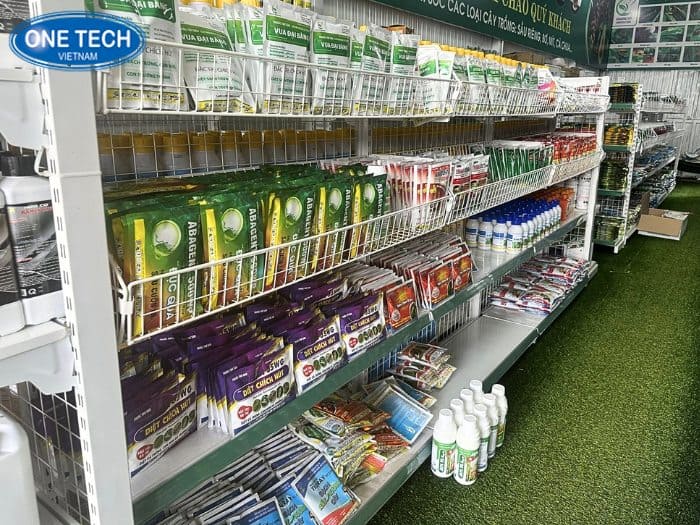 Kệ trưng bày thuốc trừ sâu thiết kế giỏ mì