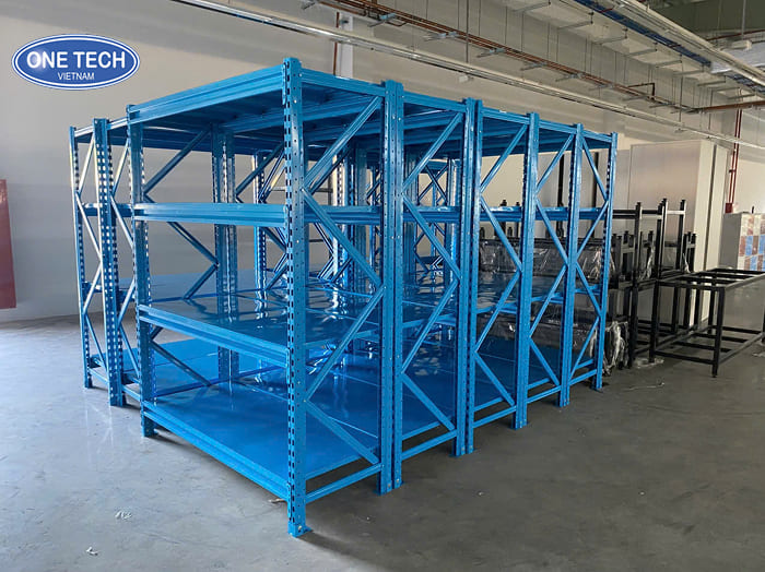 Lý do nhiều người lựa chọn loại kệ trung tải