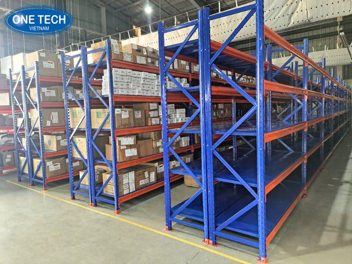 One Tech Group - Sản xuất kệ V lỗ, kệ trung tải chất lượng