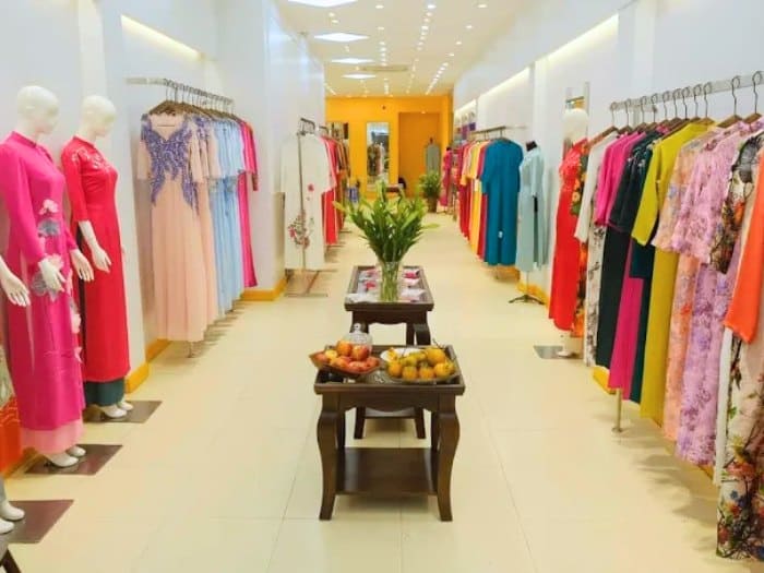 Thiết kế theo phong cách truyền thống, rực rỡ sắc màu Việt