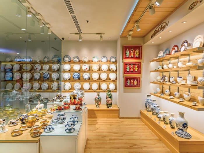 Thiết kế cửa hàng gốm sứ phong cách thanh lịch