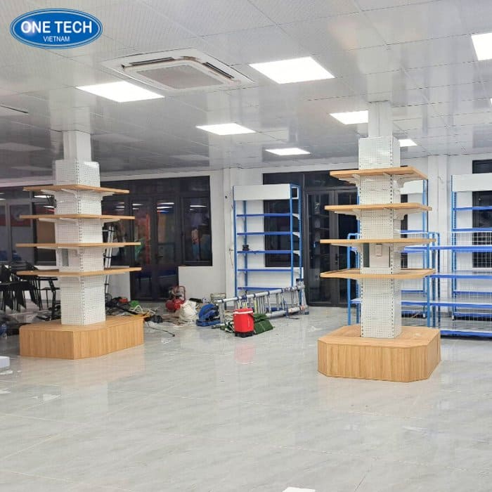 Hình ảnh thực tế của kệ thiết kế ốp cột trụ 06