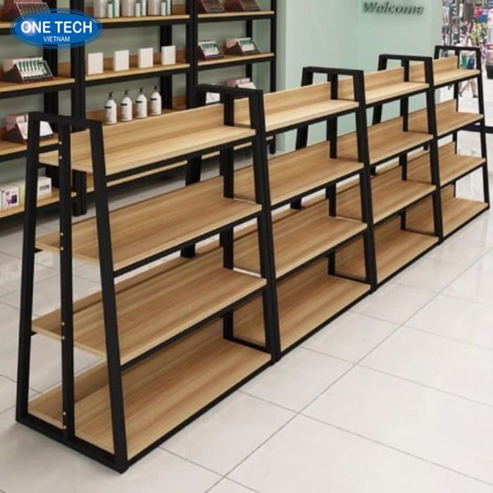 Ứng dụng thực tế của kệ bậc thang thiết kế 5 tầng