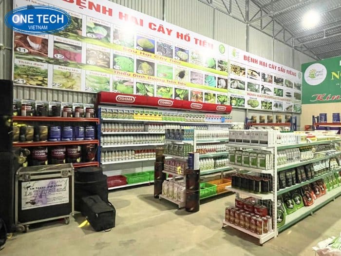 Kệ đôi cho cửa hàng thuốc bảo vệ thực vật