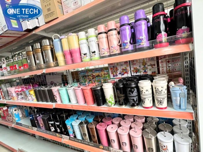 Kệ siêu thị 3 tầng bày bình giữ nhiệt