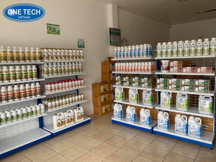 Kệ siêu thị lưng lưới trưng bày thuốc trừ sâu