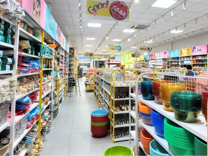 Mẫu cửa hàng đồ gia dụng 06