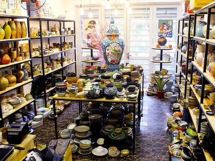 Mẫu thiết kế cửa hàng kinh doanh gốm sứ 18