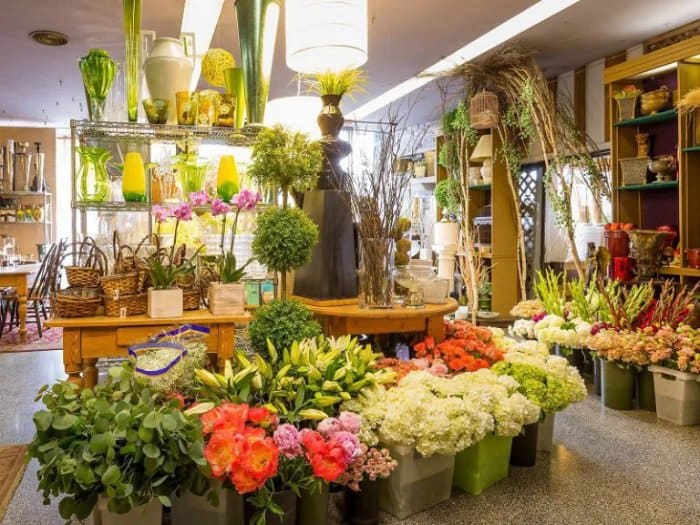 Mẫu thiết kế shop bán hoa tươi 12