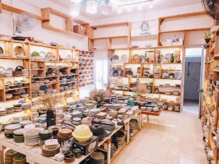 Mẫu thiết kế cửa hàng đồ gốm 01