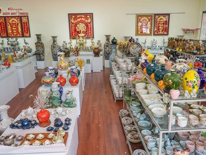 Mẫu thiết kế cửa hàng đồ gốm 07