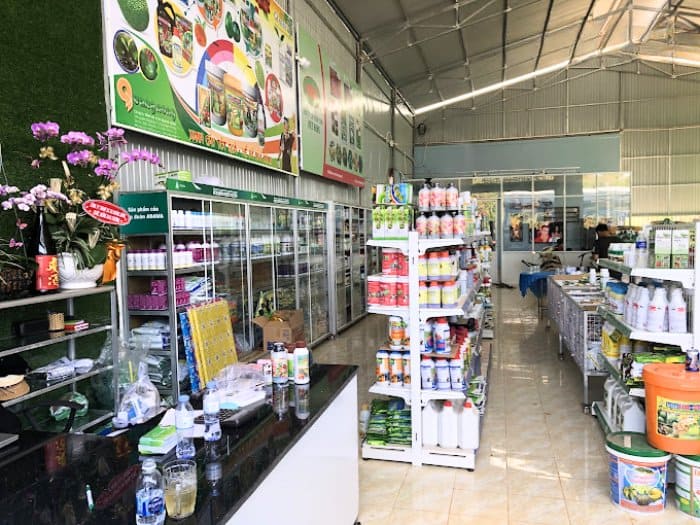 Mẫu thiết kế cửa hàng kinh doanh vật tư nông nghiệp 03