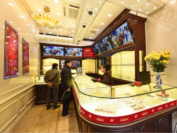 Tham khảo cách thiết kế của các thương hiệu Việt Nam