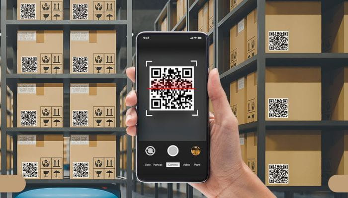 Định danh vật tư bằng mã vạch hoặc QR code