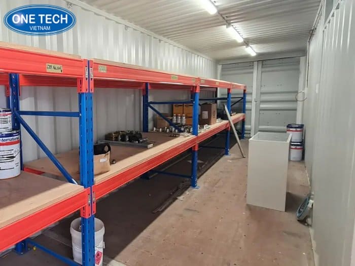 Kệ Selective lưu trữ hàng nặng trong container