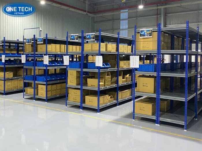 Kệ V cài tải thấp cho các shop thương mại điện tử nhỏ