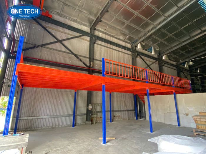 Kệ sàn Mezzanine tại Ninh Bình 