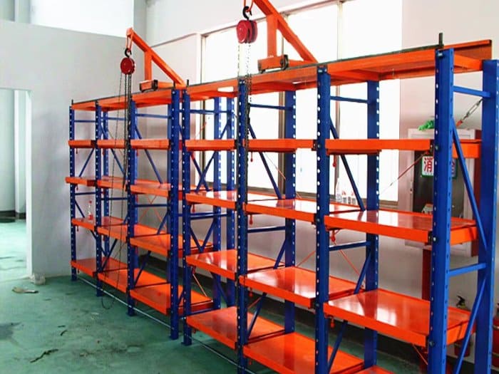 Hình ảnh thực tế của kệ khuôn 02