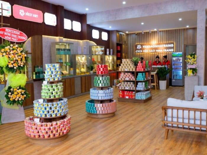 Mẫu thiết kế cửa hàng kinh doanh yến sào 13