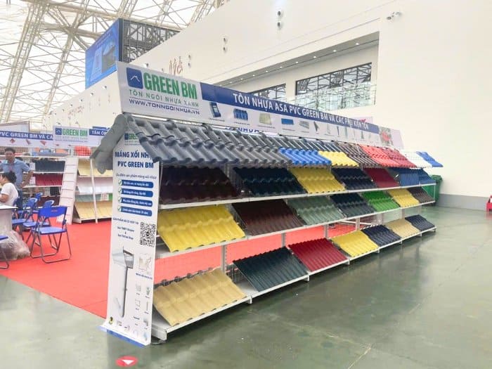 Hệ thống kệ trưng bày đúng tải, đúng công năng