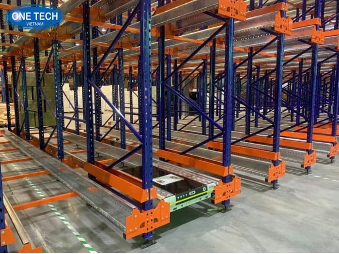 Kệ Radio Shuttle - Dòng kệ công nghiệp hiện đại nhất