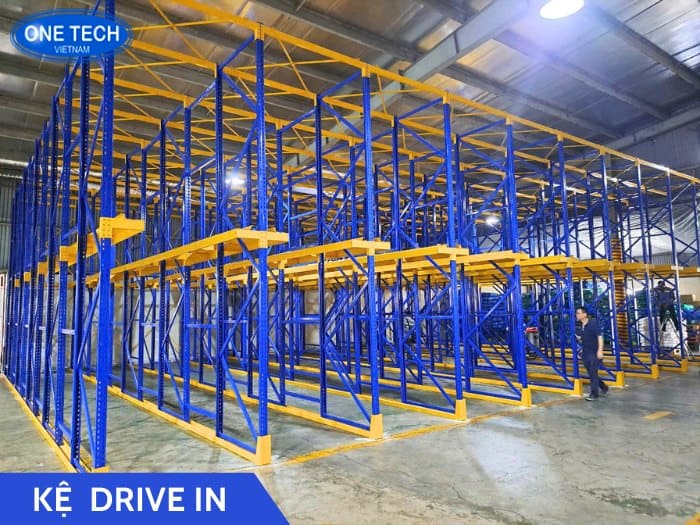 Kệ công nghiệp Drive In - Tối ưu chi phí kho bãi