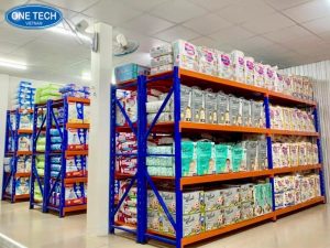 Kệ trung tải 200 - 300 kg/tầng cho các kho của siêu thị mini