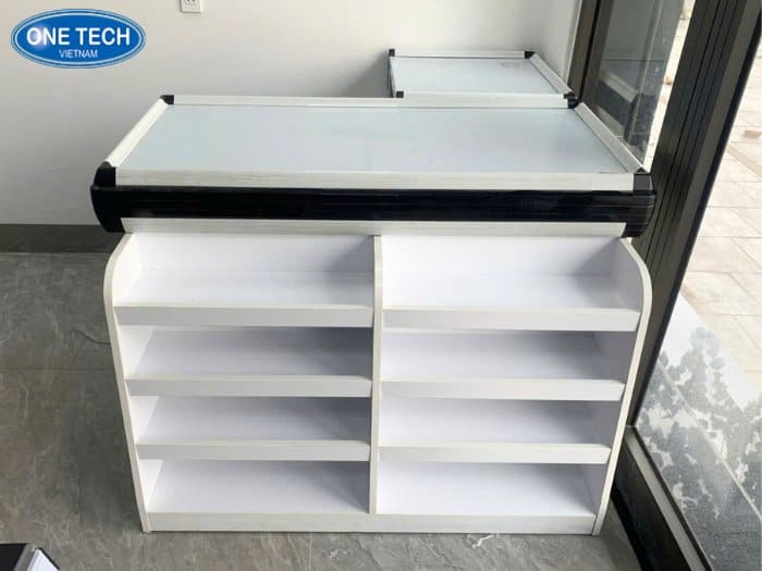 Kích thước phổ thông của bàn thu ngân Hải ở Phòng