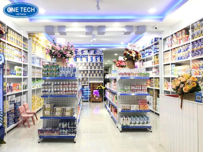 One Tech Group - Sản xuất kệ bày đồ sơ sinh uy tín