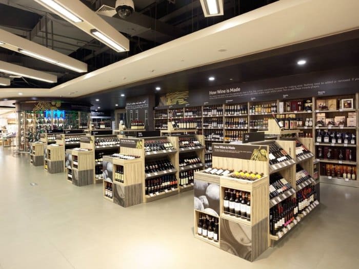 Thiết kế showroom rượu theo phong cách tối giản