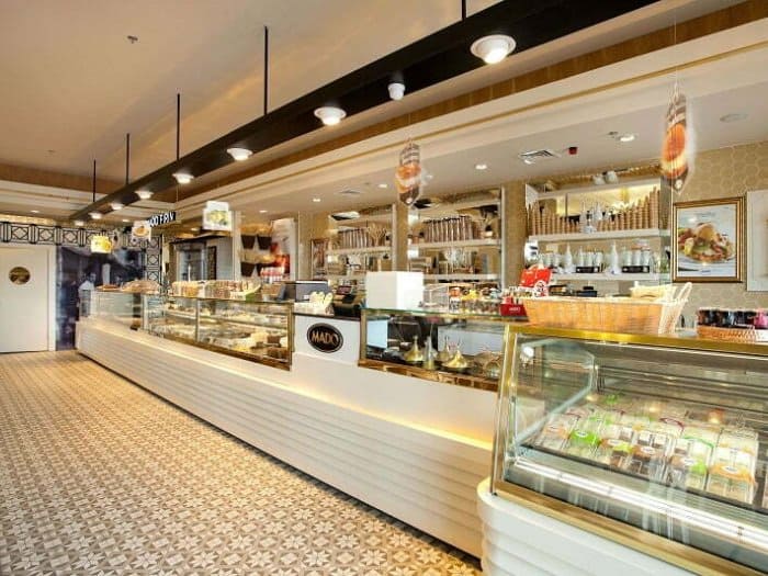 Mẫu thiết kế cửa hàng bán bánh ngọt nhỏ 12