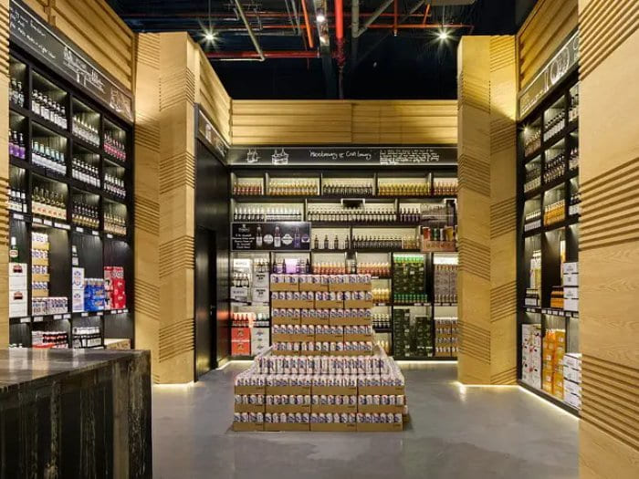 Mẫu thiết kế cửa hàng bán rượu 01