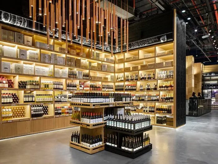 Mẫu thiết kế cửa hàng bán rượu 02