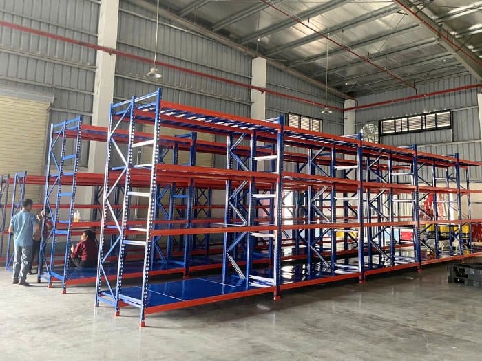 6 mẫu kệ kho cho doanh nghiệp SME
