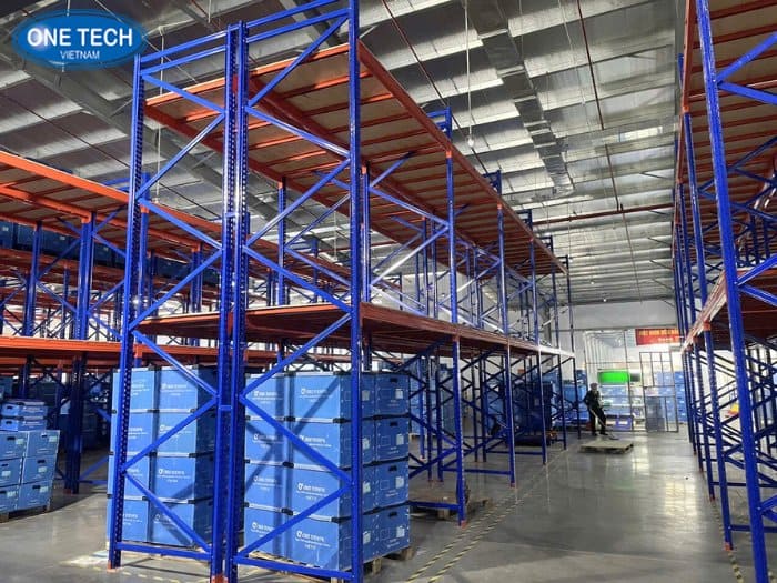 Kệ Double Deep tối ưu diện tích, linh hoạt xuất nhập